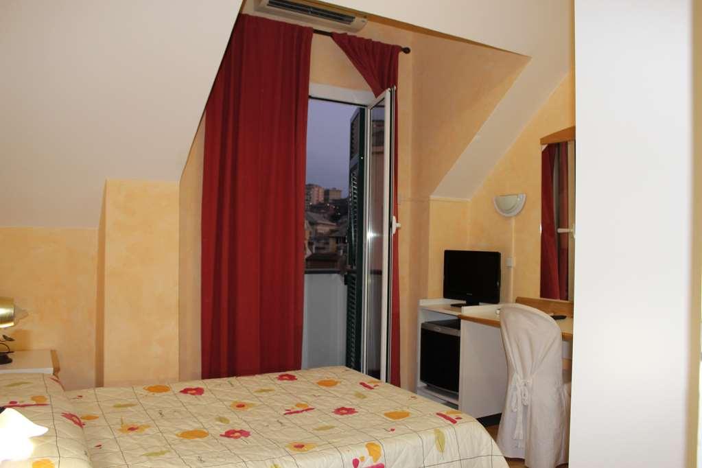 Hotel Agnello D'Oro Genova ห้อง รูปภาพ